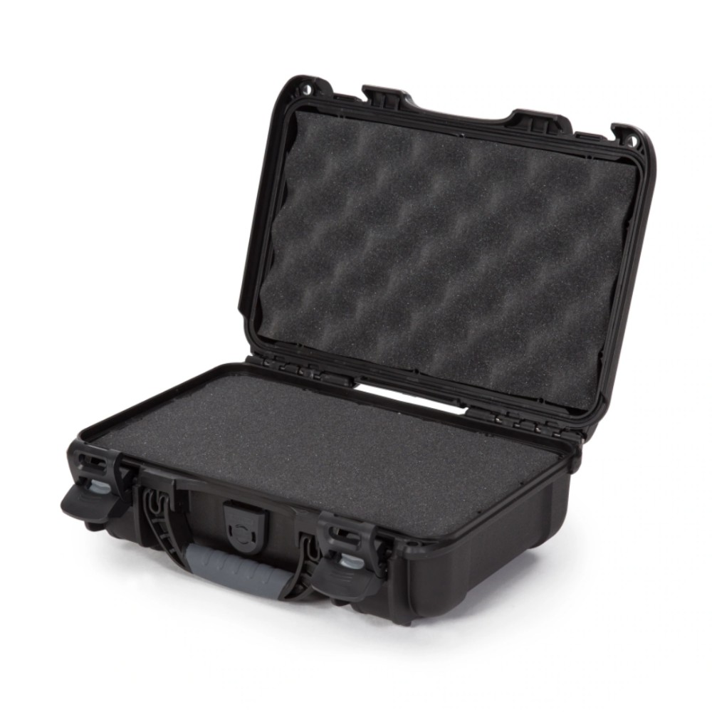 Nanuk 909 Case with Foam - Black